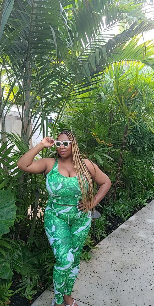 "Tropical Goddess" Crop Top -Kelly Green Combo